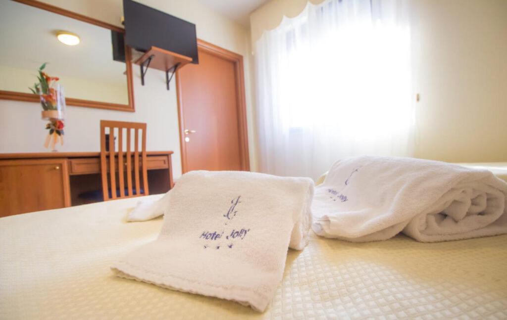 Hotel Jolly Modugno Kültér fotó